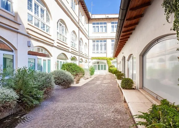 Hidden Gem In Center - Steps From Colosseum *