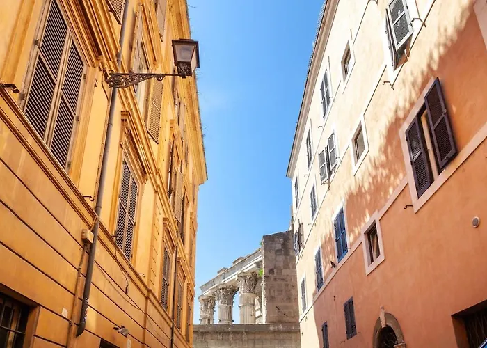 Hidden Gem In Center - Steps From Colosseum Apartment